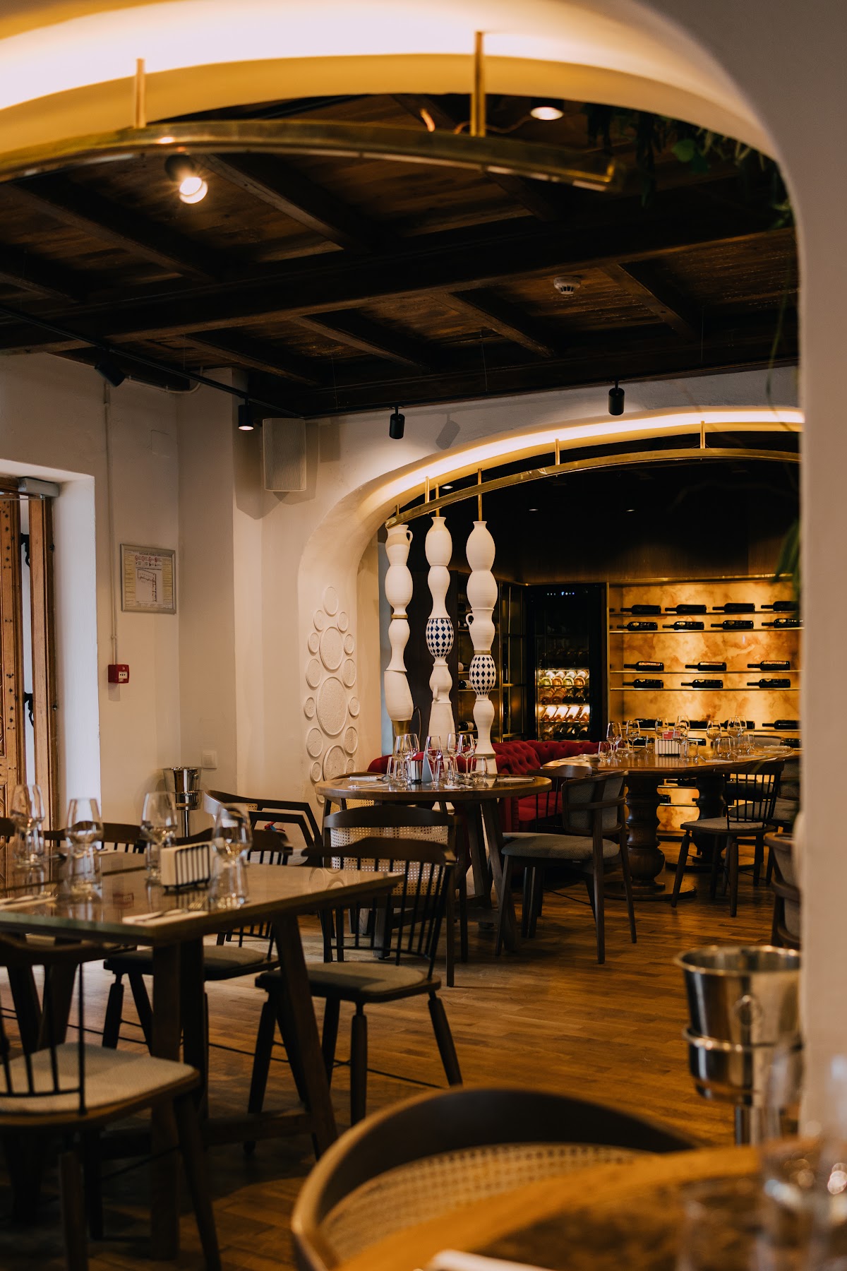 Restaurant Hanu' lui Manuc photo 1